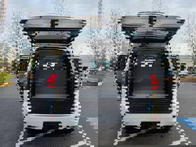 Used 2012 Toyota Sequoia Limited image 31