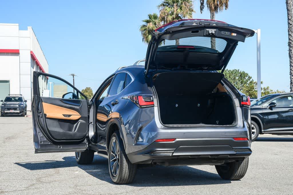 Used 2024 Lexus NX 350h AWD image 29