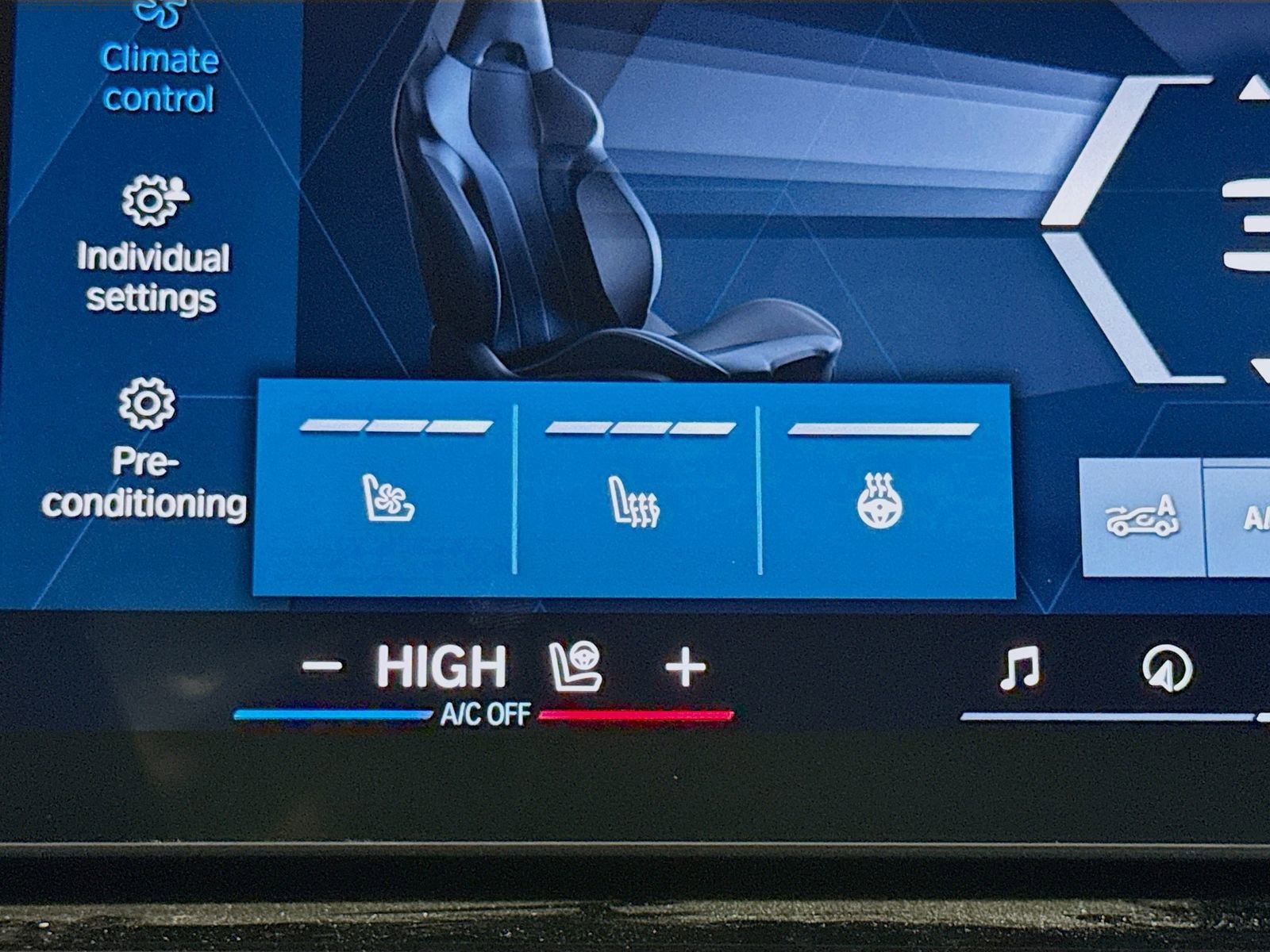 New 2026 BMW X6 M Competition w/ Executive Package image 21