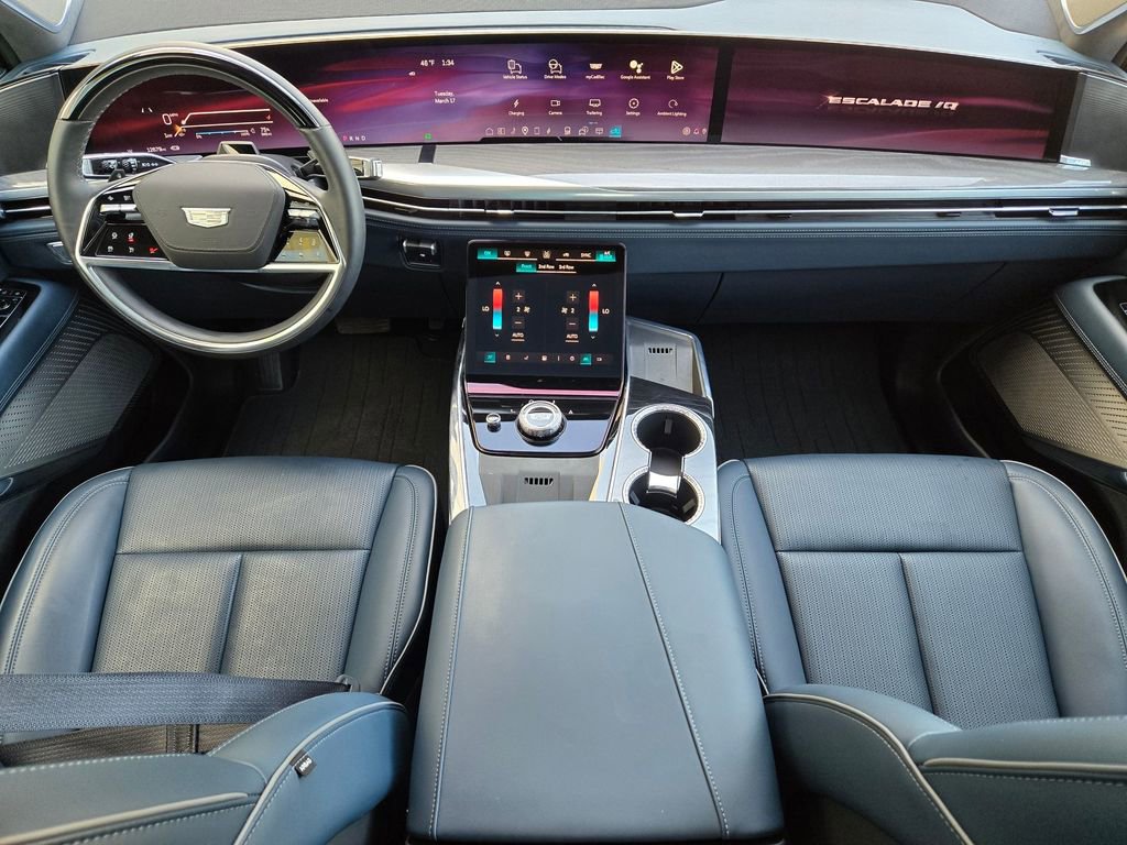 Certified 2025 Cadillac Escalade IQ Luxury 2 w/ LPO, Premium Carpet Package image 13