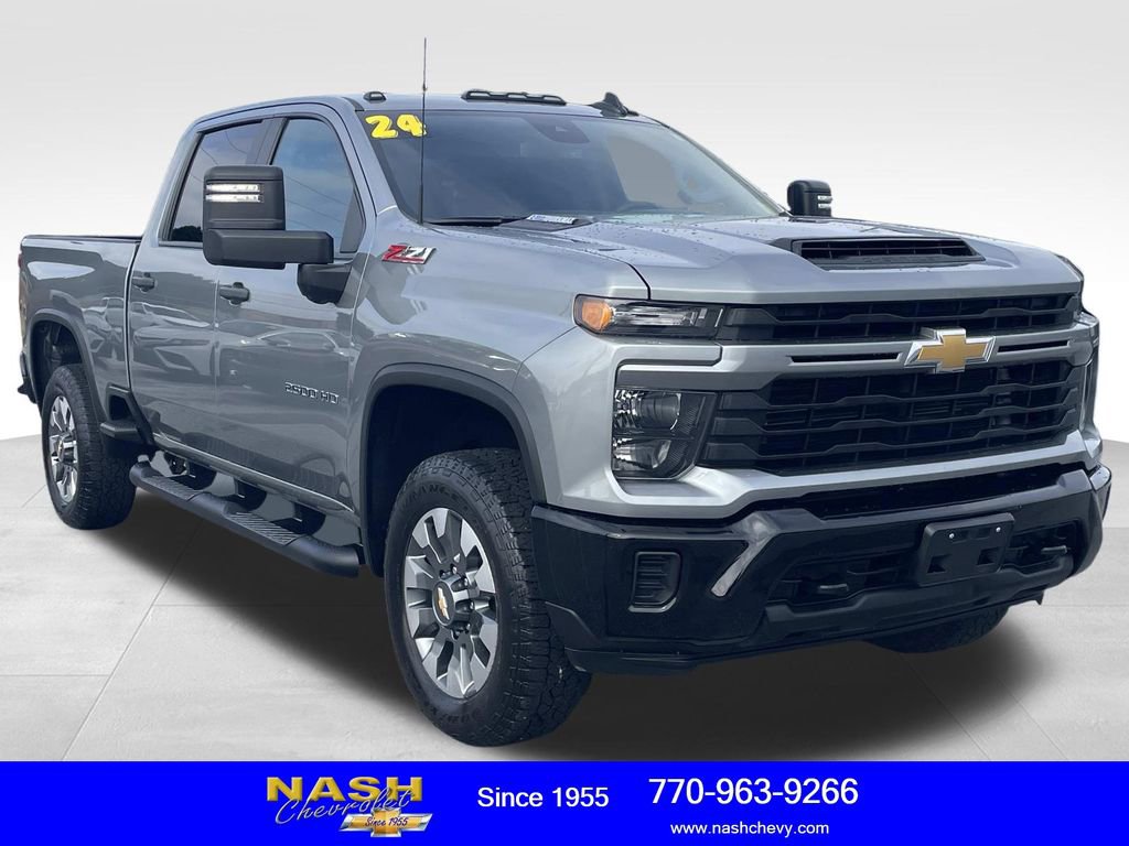 Used 2024 Chevrolet Silverado 2500 Custom w/ Custom Value Package image 1