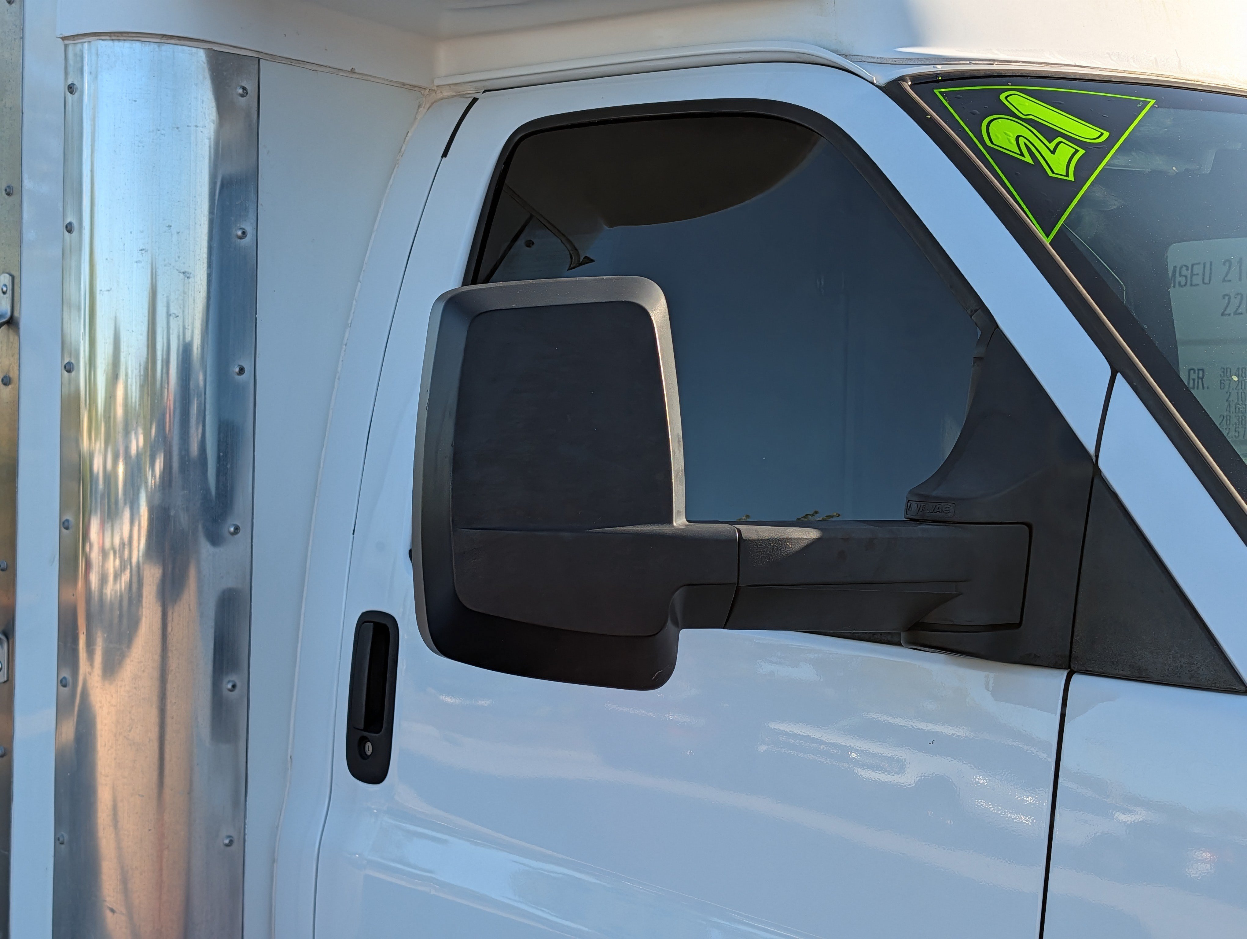 Used 2021 Chevrolet Express 3500 w/ Power Convenience Package RWD image 11