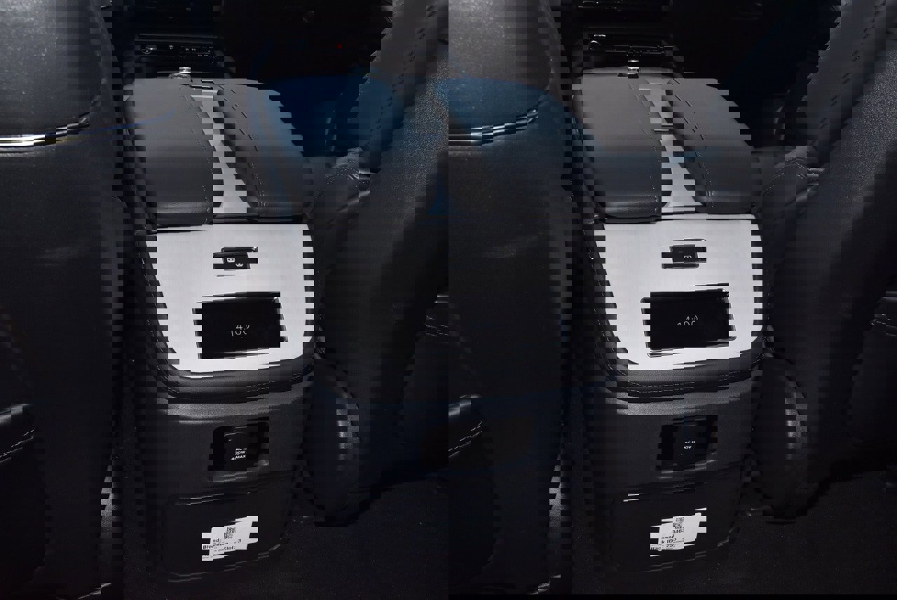 New 2025 Lincoln Navigator L Reserve image 26