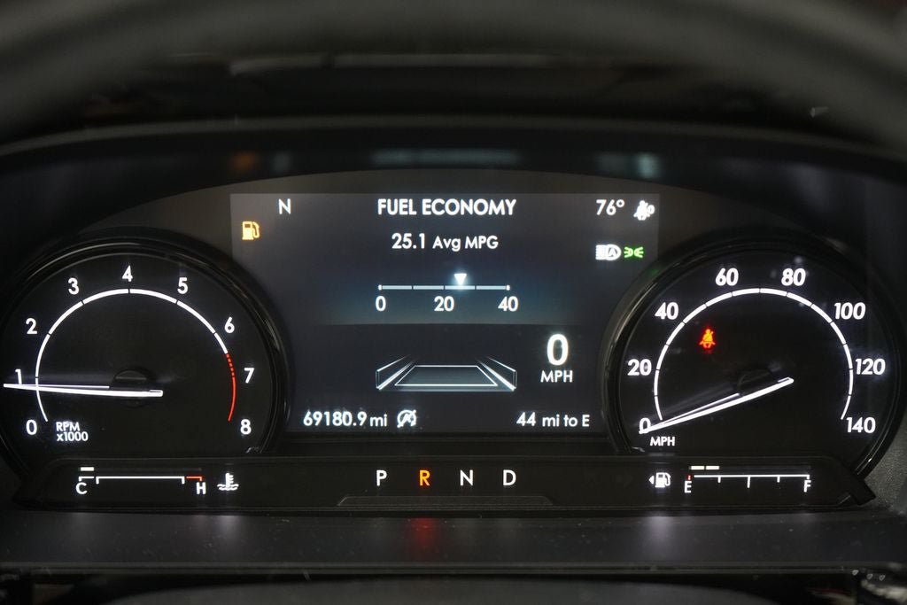 Used 2020 Lincoln Corsair AWD image 25