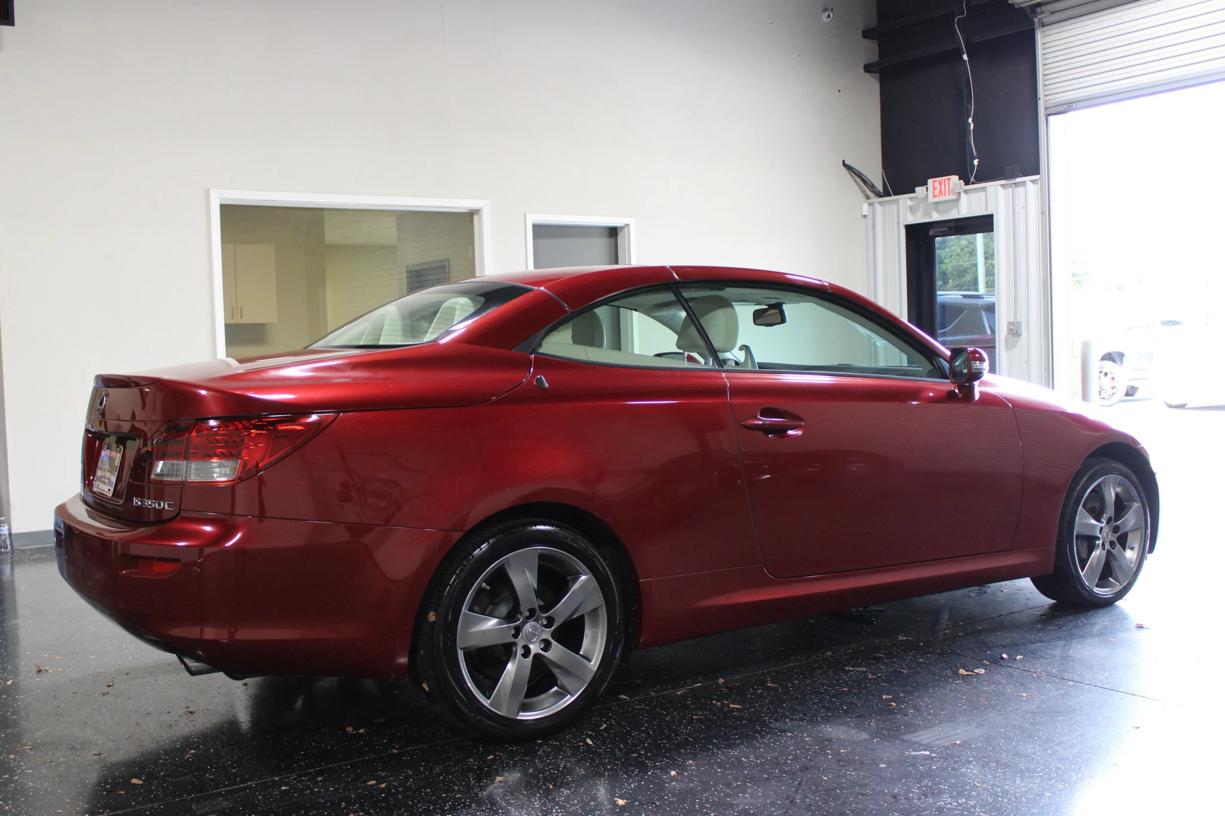 Used 2011 Lexus IS 350C RWD image 4