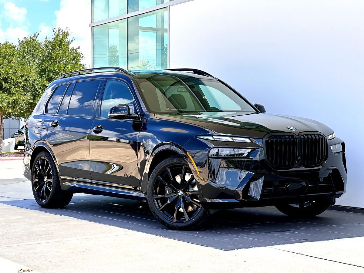 New 2026 BMW X7 xDrive40i w/ M Sport Package image 1