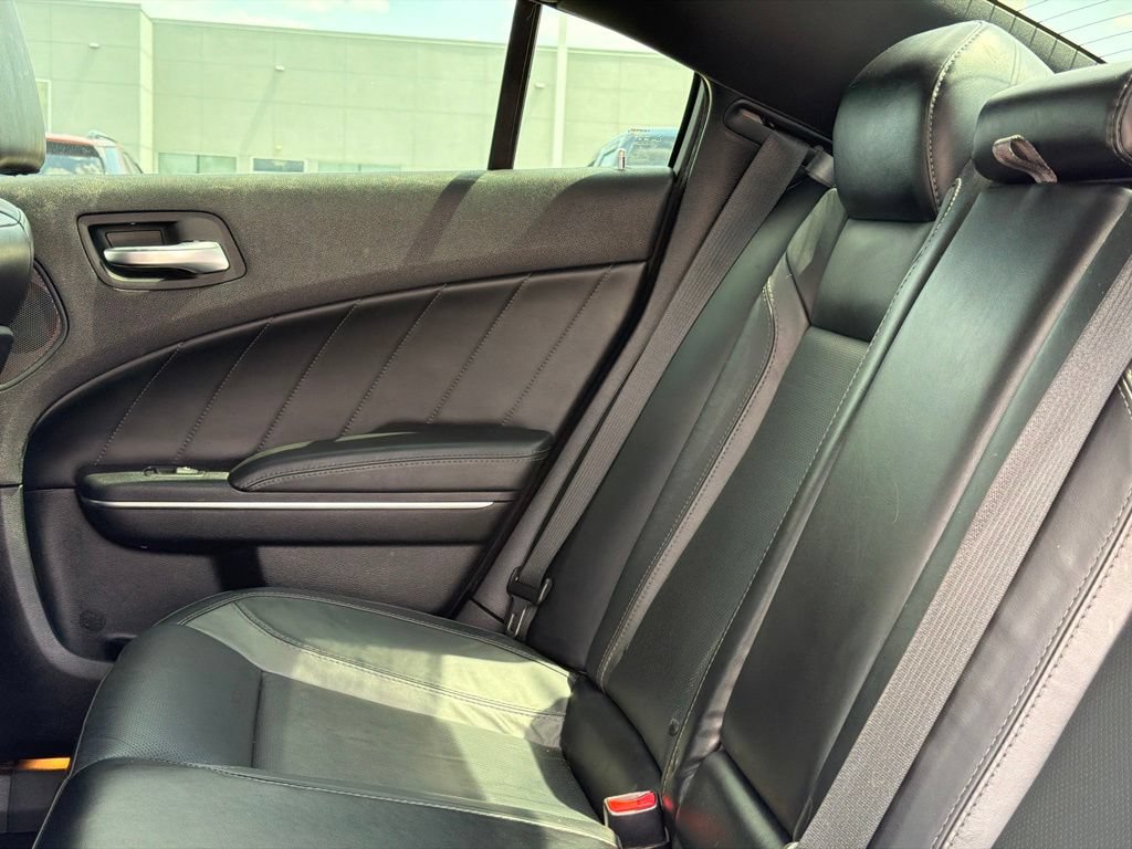 Used 2016 Dodge Charger SXT w/ AWD Plus Group image 13