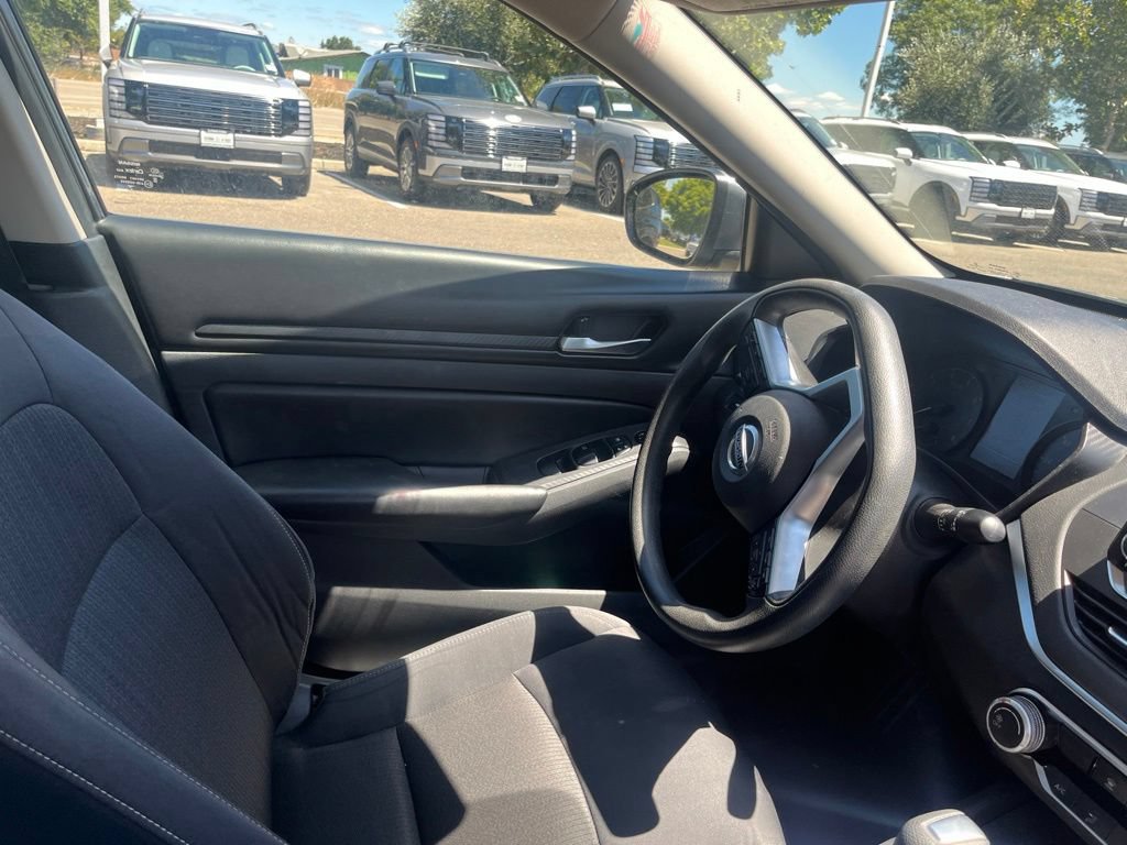 Used 2021 Nissan Altima 2.5 S FWD image 15