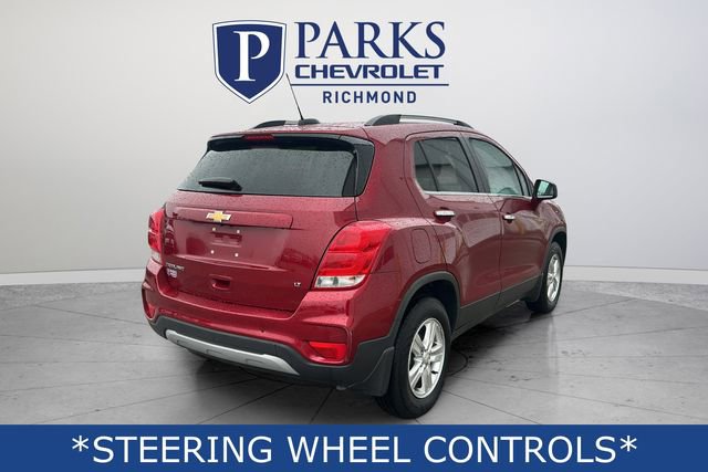Used 2018 Chevrolet Trax LT w/ LT Convenience Package image 8