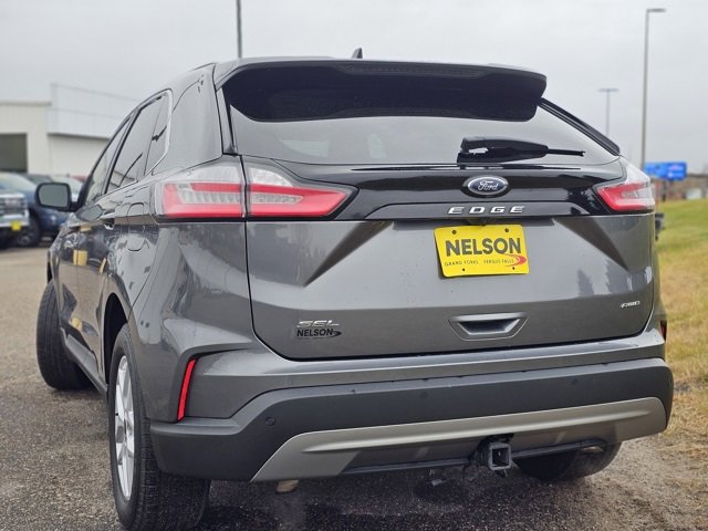 Used 2024 Ford Edge SEL w/ Convenience Package image 3