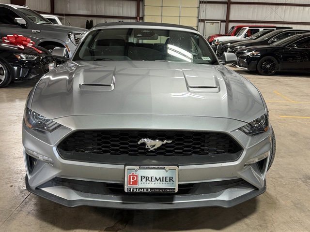 Used 2022 Ford Mustang Premium image 2