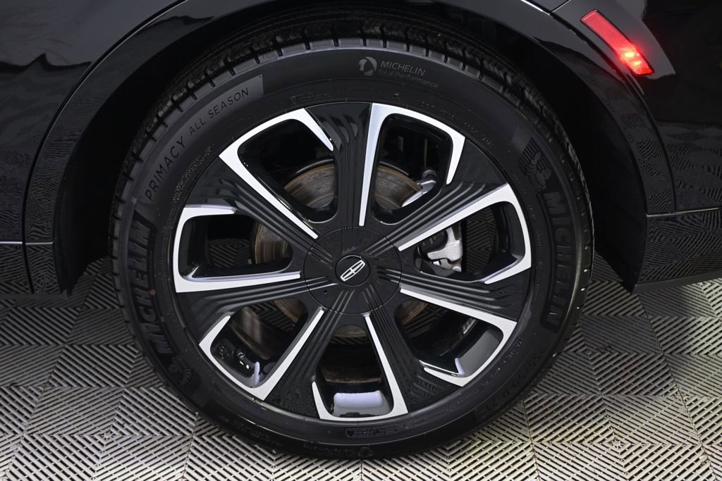 New 2026 Lincoln Nautilus Reserve image 20