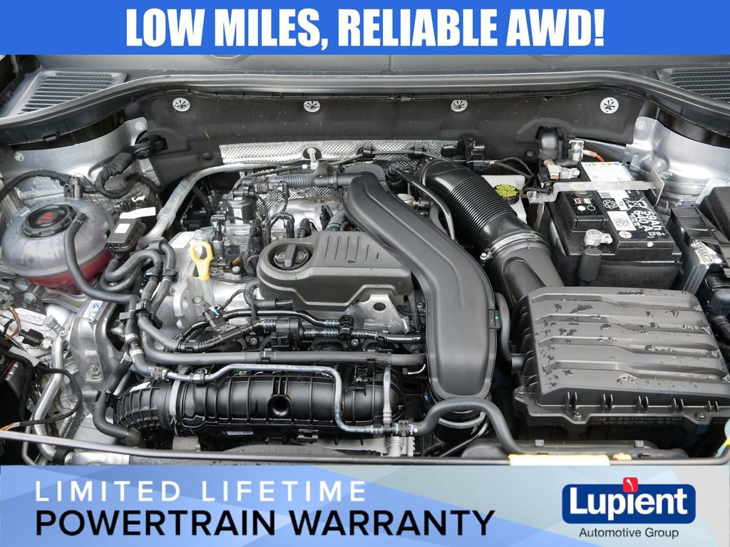 Used 2024 Volkswagen Taos S image 11