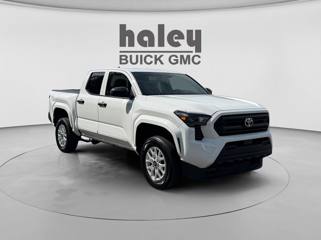 Used 2025 Toyota Tacoma SR RWD image 7