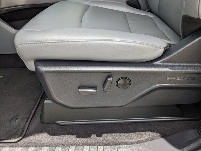 Used 2025 Ford F150 Lightning Flash AWD/4WD image 23