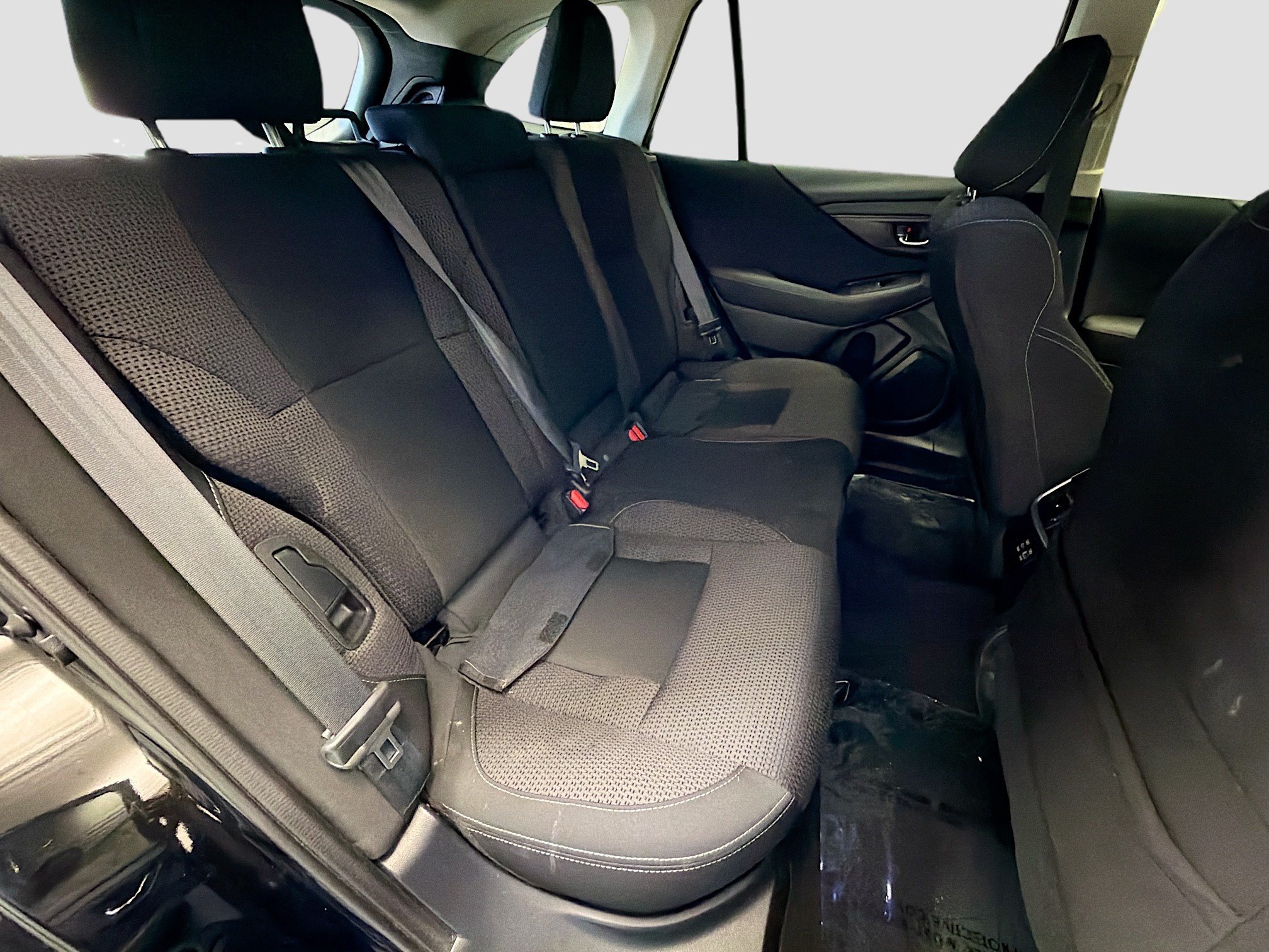 Used 2023 Subaru Outback Premium AWD/4WD image 14