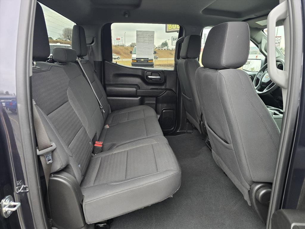 Used 2023 Chevrolet Silverado 1500 Custom image 14