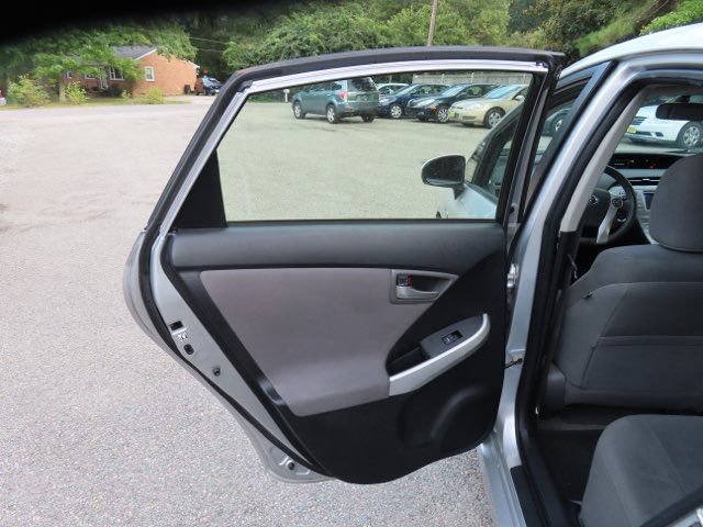 Used 2013 Toyota Prius Prime Plug-In Hybrid FWD image 10