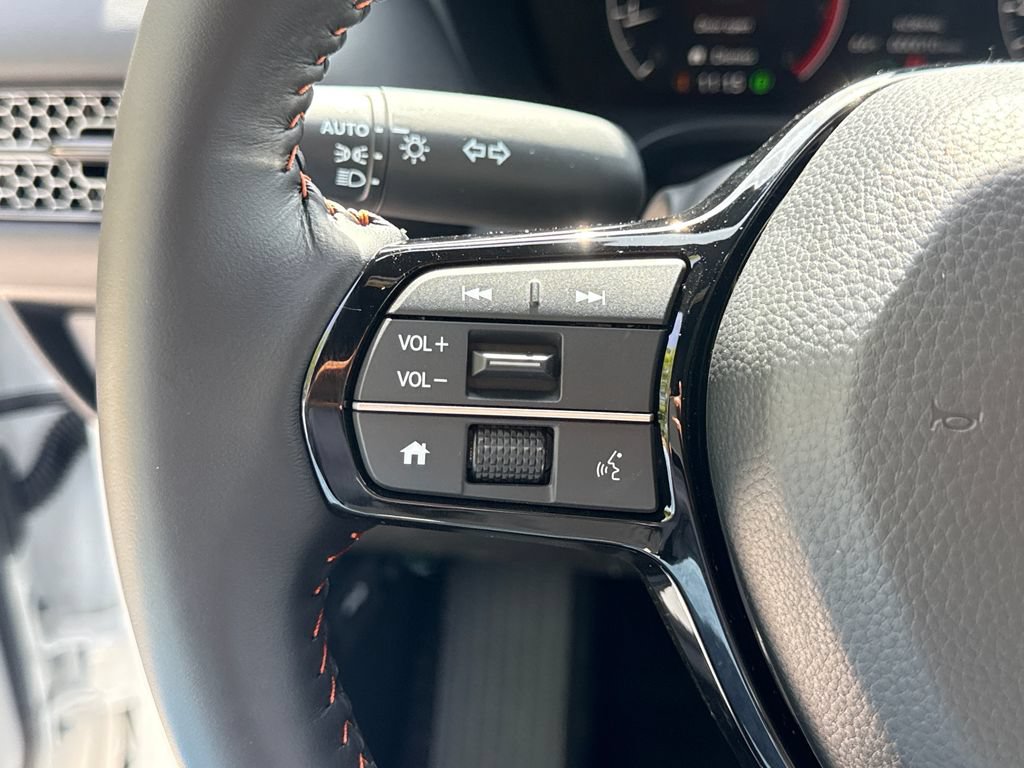 Certified 2026 Honda HR-V Sport image 30