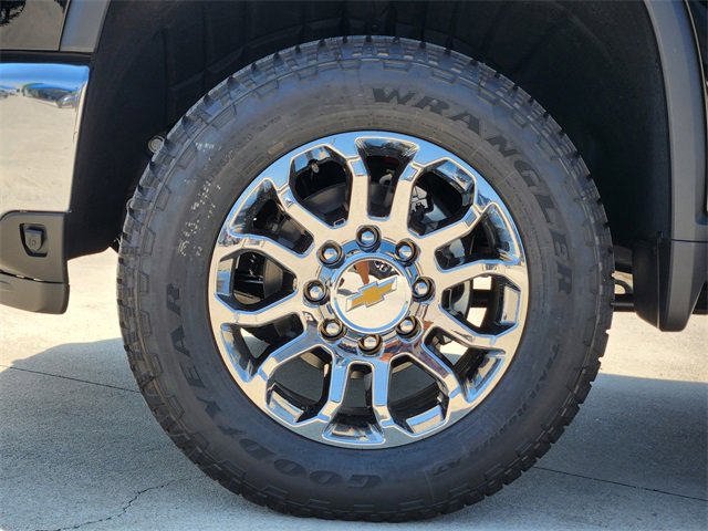 New 2026 Chevrolet Silverado 2500 LTZ w/ LTZ Premium Package image 7