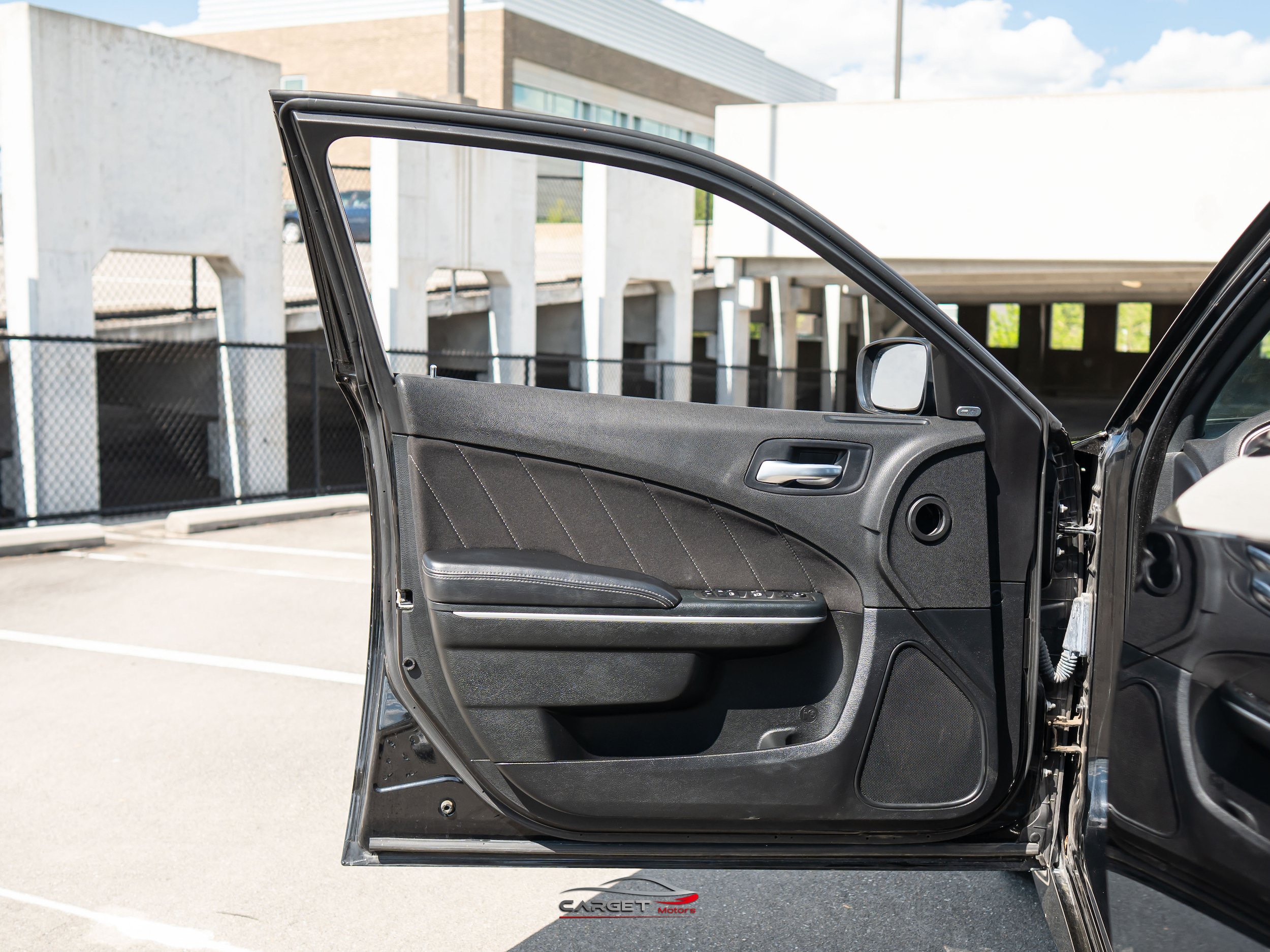 Used 2022 Dodge Charger Scat Pack w/ Navigation & Travel Group RWD image 40