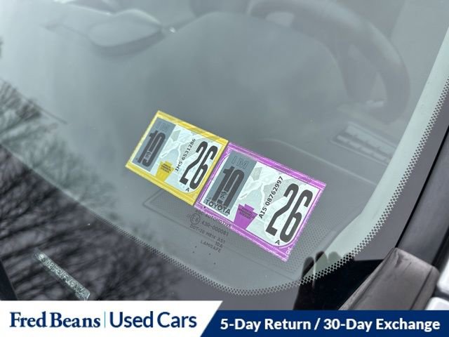 Used 2015 Toyota RAV4 LE image 4