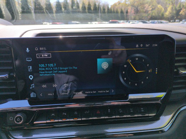 Used 2025 Chevrolet Silverado 1500 ZR2 w/ Technology Package image 28