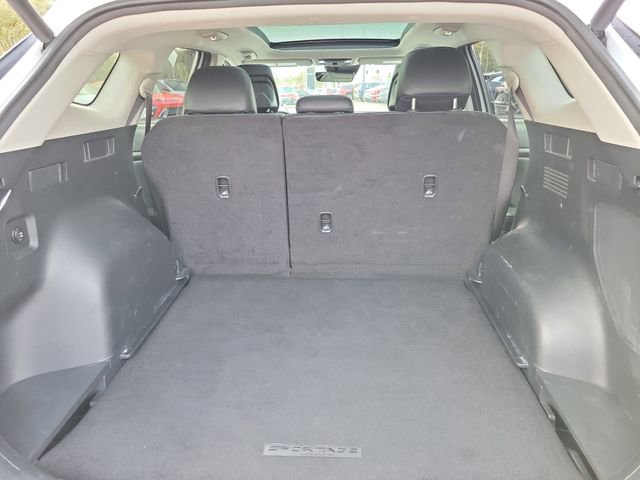 Used 2025 Kia Sportage SX image 9