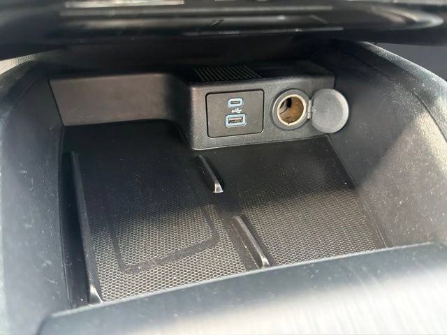 Used 2021 Ford Escape SEL w/ Technology Package AWD/4WD image 22