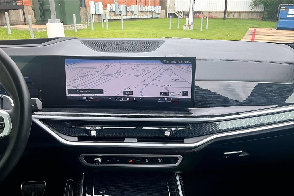 Used 2025 BMW X7 xDrive40i w/ M Sport Package AWD/4WD image 43