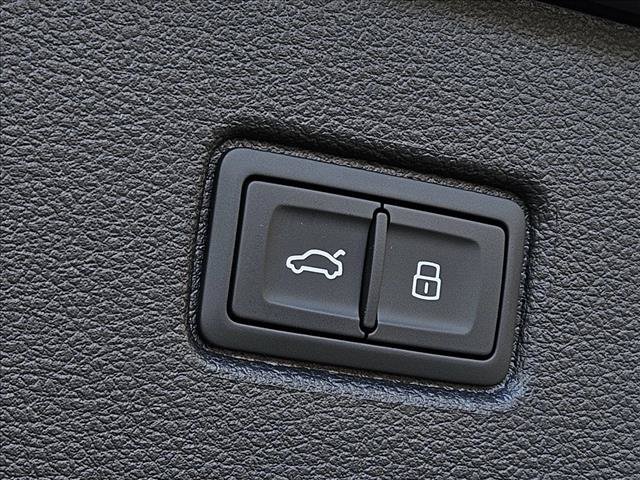 New 2026 Audi Q7 2.0T Premium AWD/4WD image 24