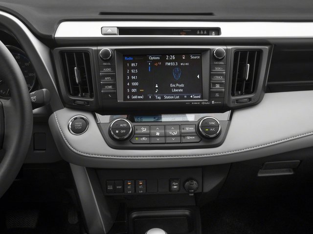 Used 2018 Toyota RAV4 Limited AWD/4WD image 10