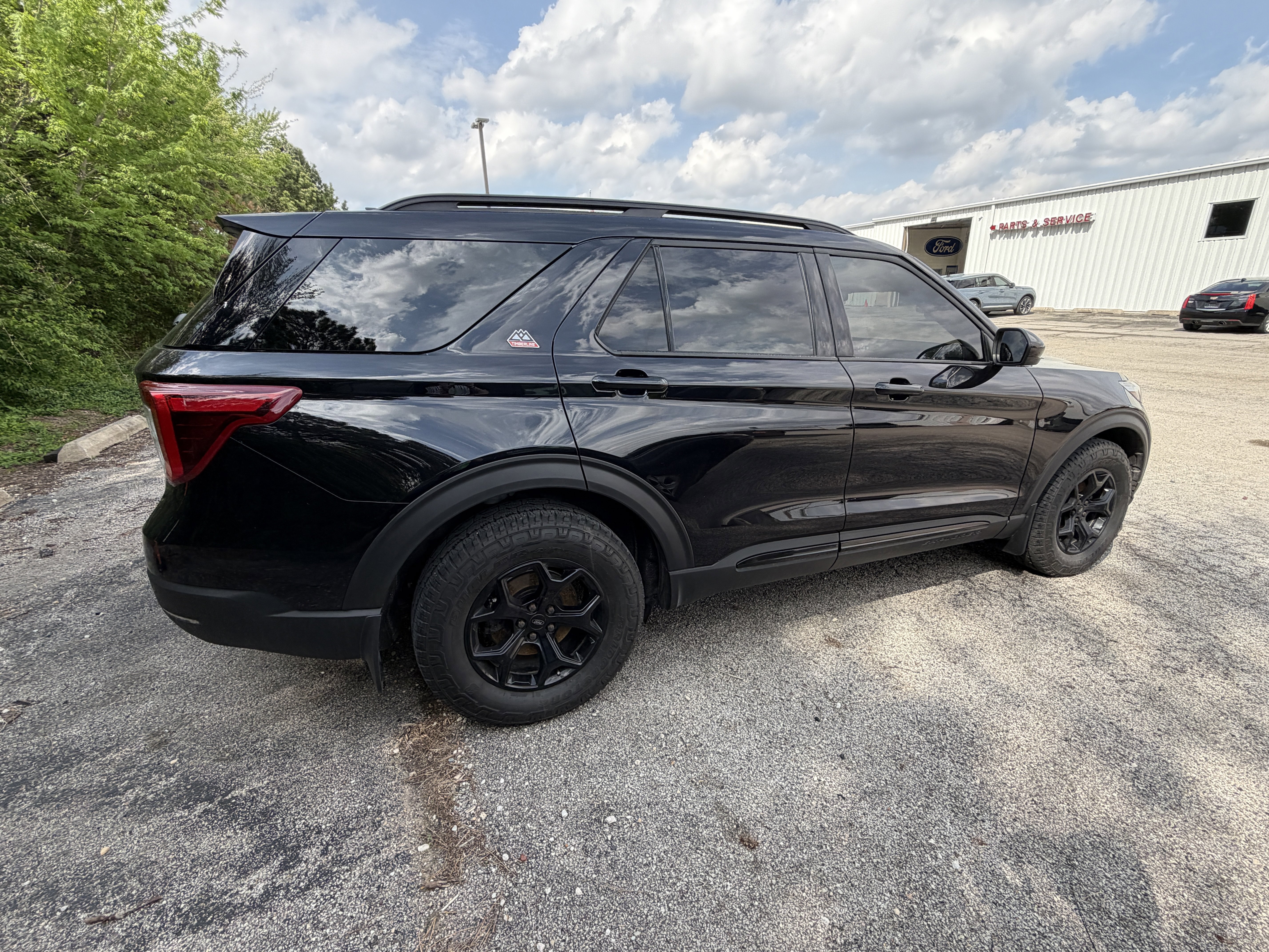 Used 2024 Ford Explorer Timberline w/ Timberline Technology Package image 4