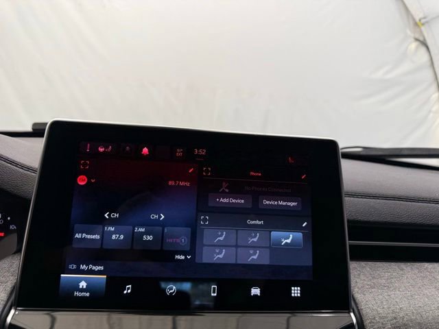Used 2023 Jeep Compass Latitude w/ Sun and Sound Group image 33