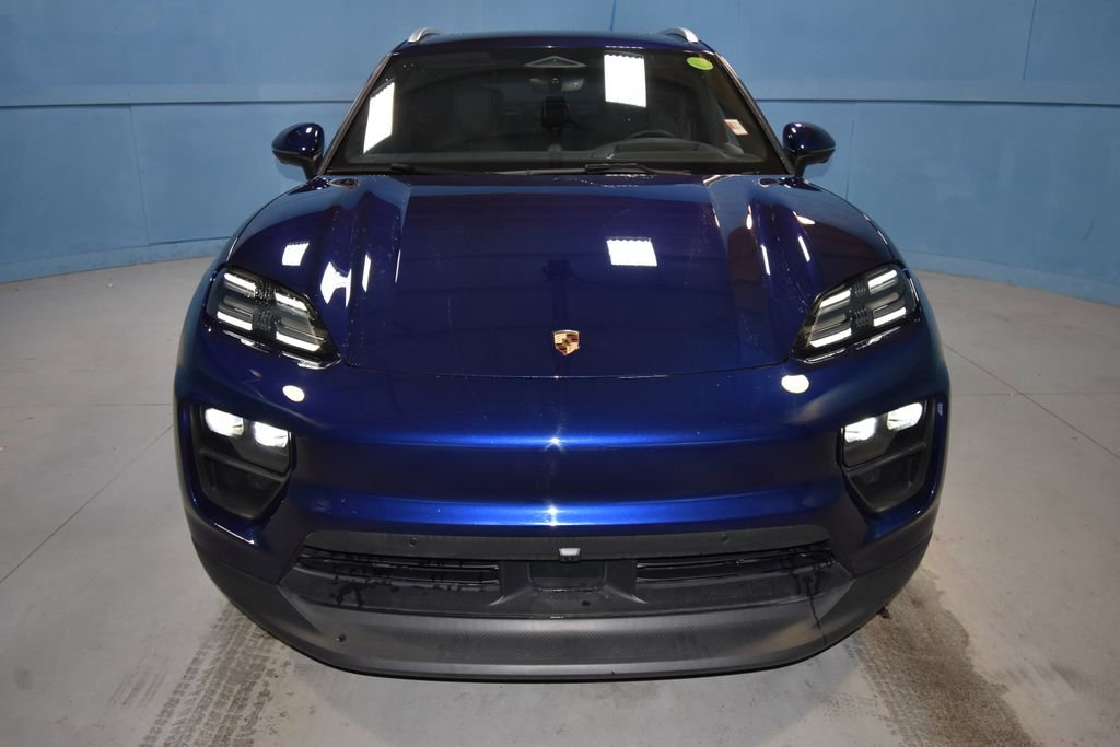 Used 2024 Porsche Macan 4 Electric image 21