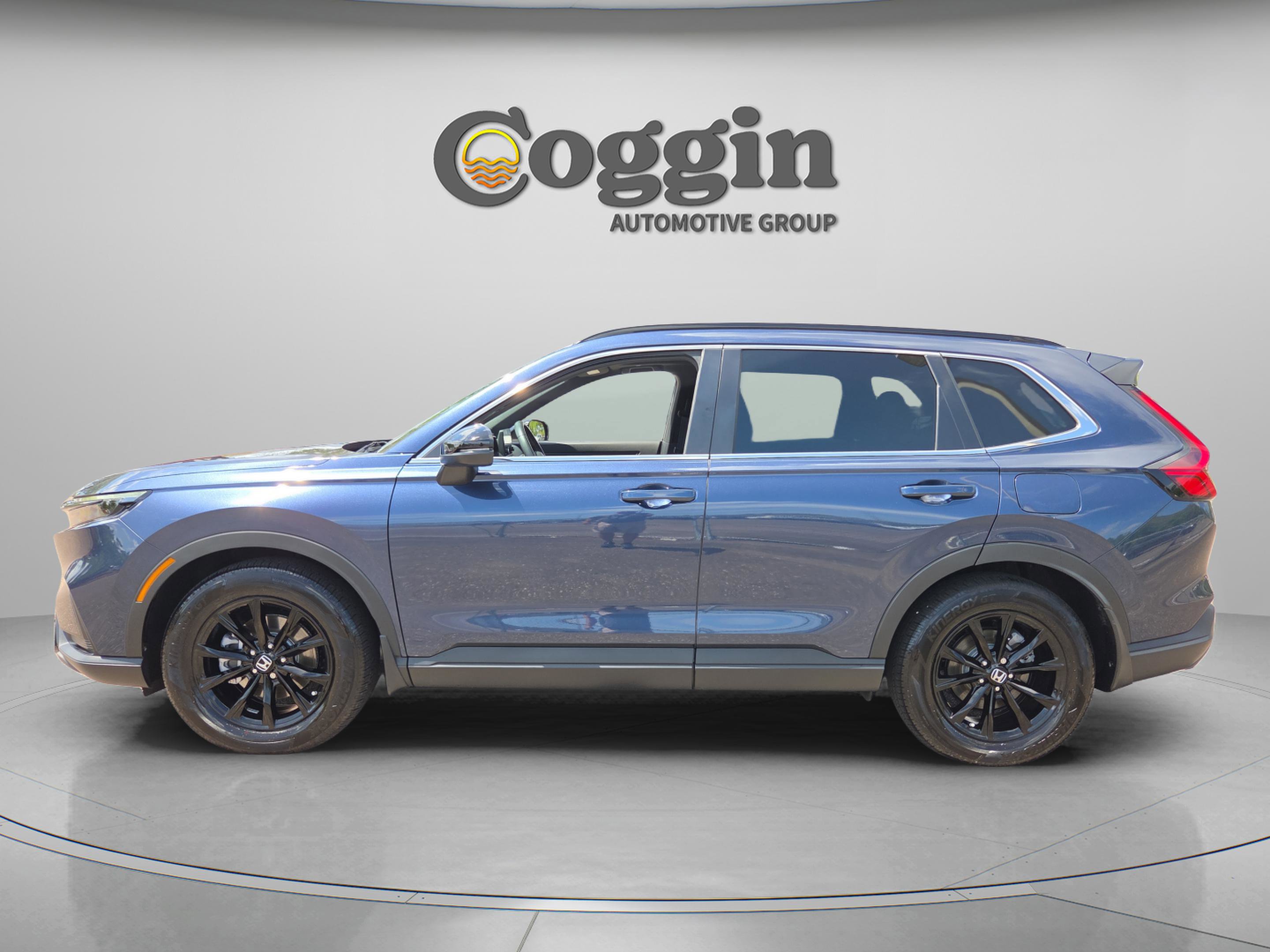 Certified 2024 Honda CR-V Sport image 2