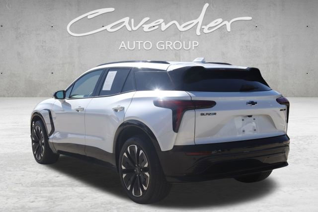 Used 2025 Chevrolet Blazer EV RS image 5
