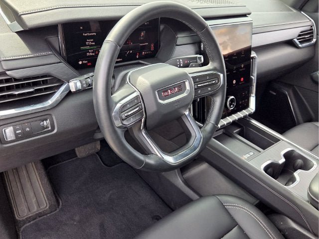Certified 2026 GMC Acadia Elevation w/ Elevation Premium Package FWD image 11