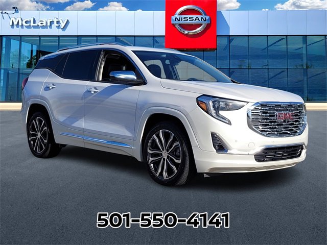 Used 2020 GMC Terrain Denali w/ Denali Premium Package image 2