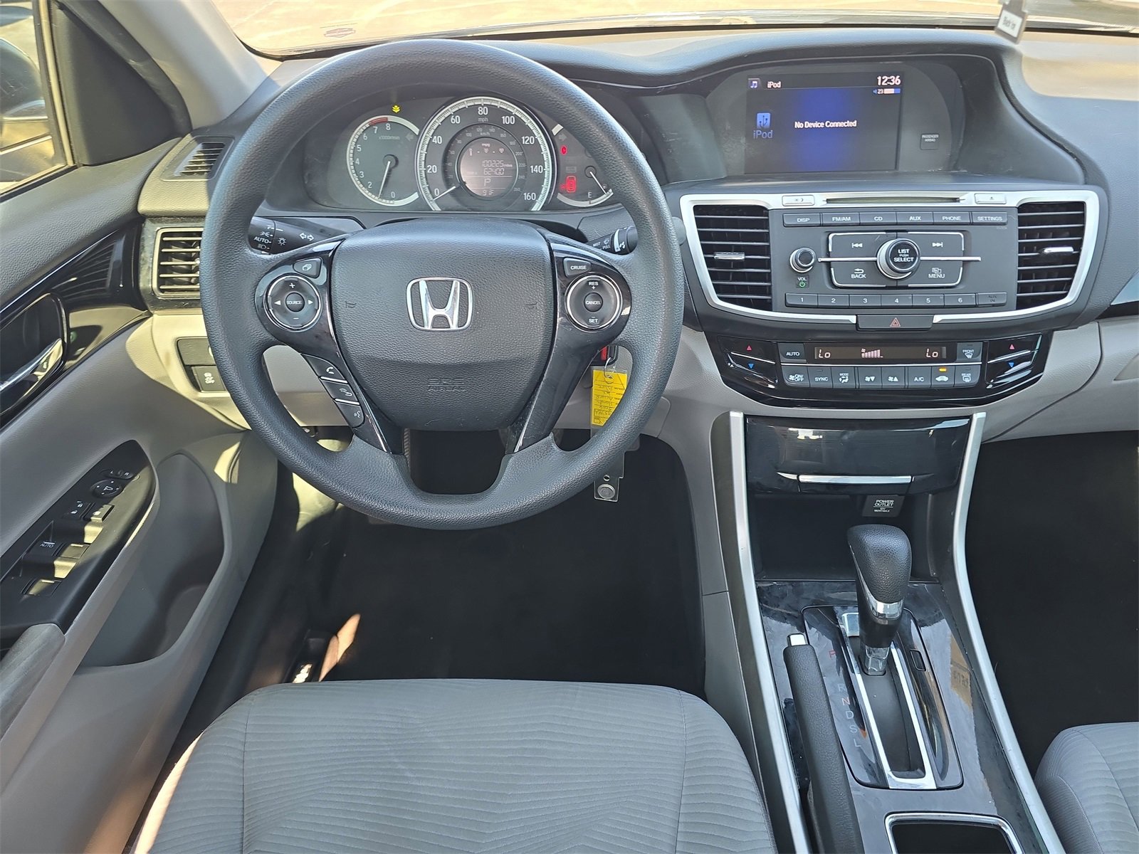 Used 2016 Honda Accord LX image 10