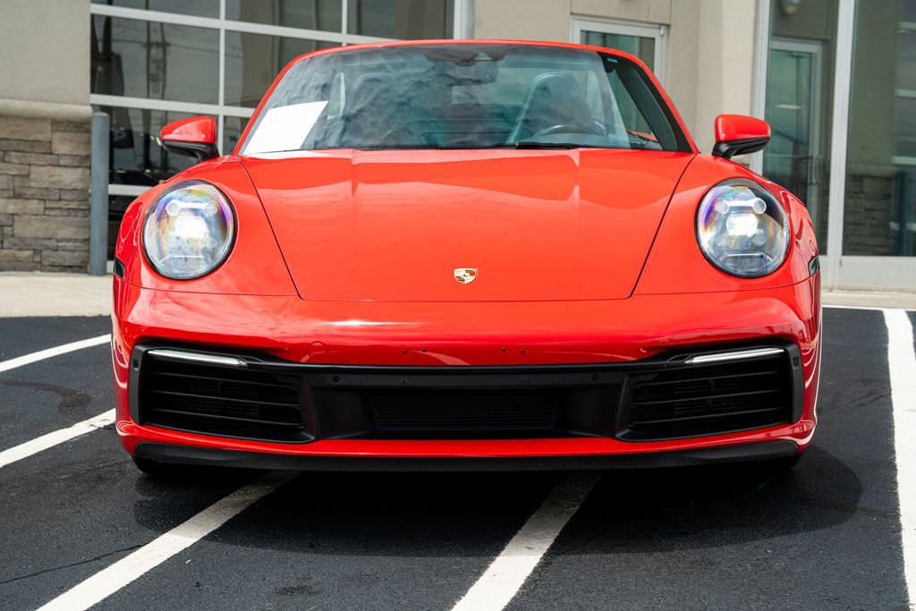 Used 2020 Porsche 911 Carrera RWD image 4