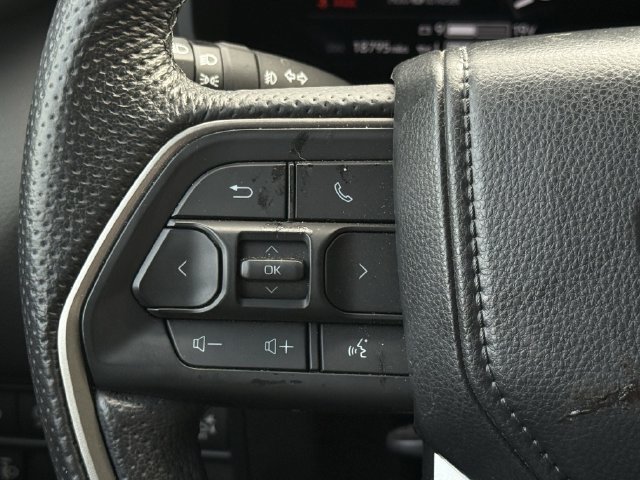 Used 2025 Toyota Tundra Limited w/ Power Package AWD/4WD image 15