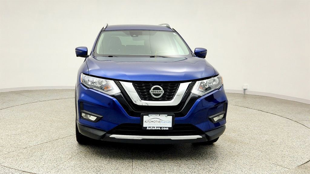 Used 2020 Nissan Rogue SL image 2