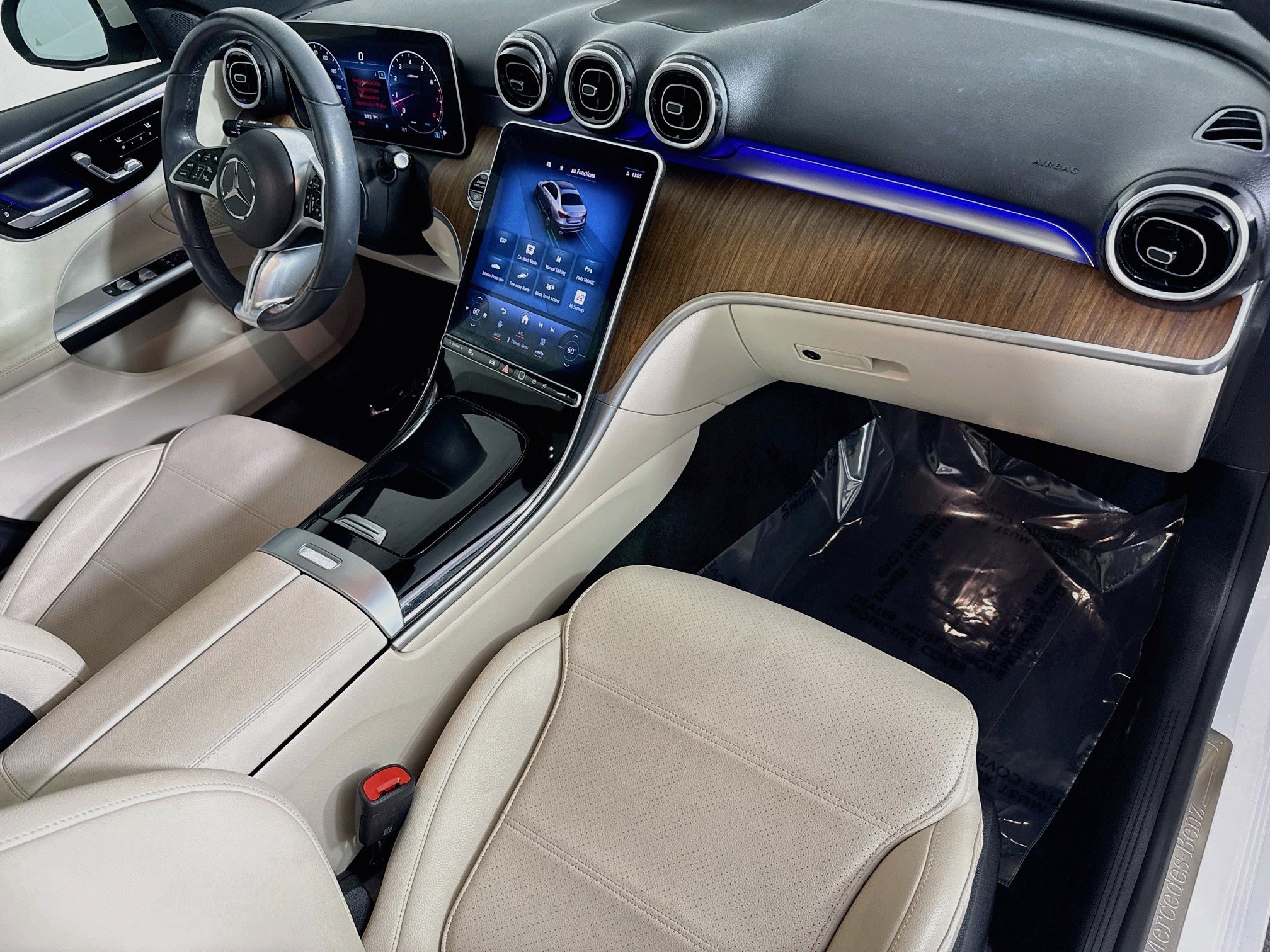 Used 2024 Mercedes-Benz C 300 Sedan image 30