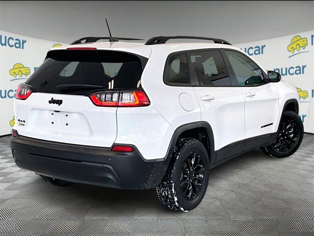 Used 2023 Jeep Cherokee Altitude Lux image 6