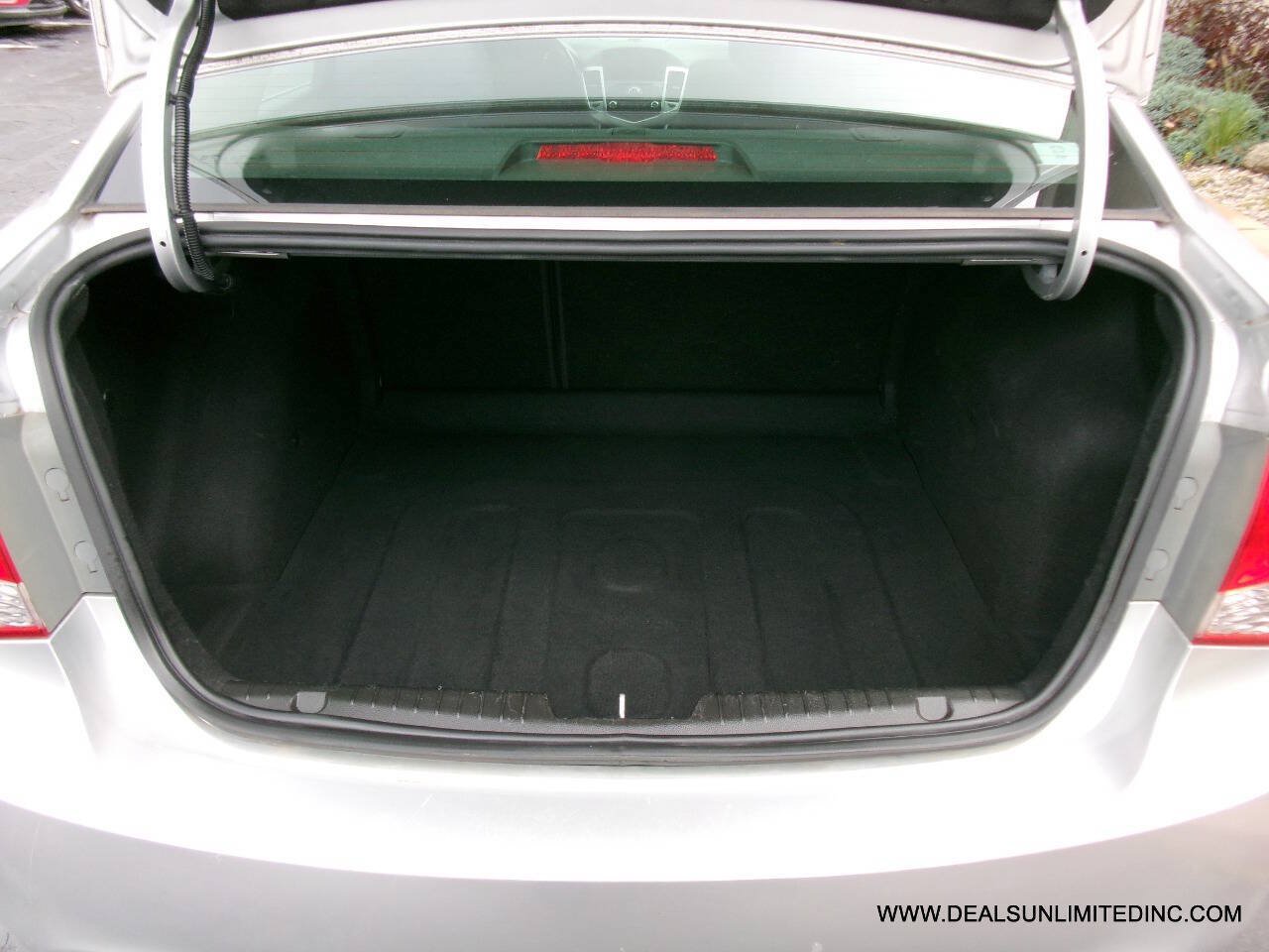 Used 2013 Chevrolet Cruze LT FWD image 15