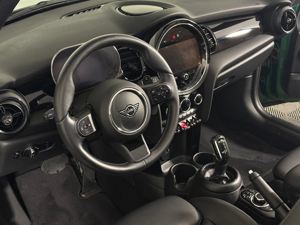 Used 2022 MINI Cooper S FWD image 16
