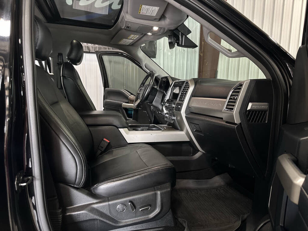 Used 2017 Ford F250 Lariat w/ Lariat Ultimate Package image 39