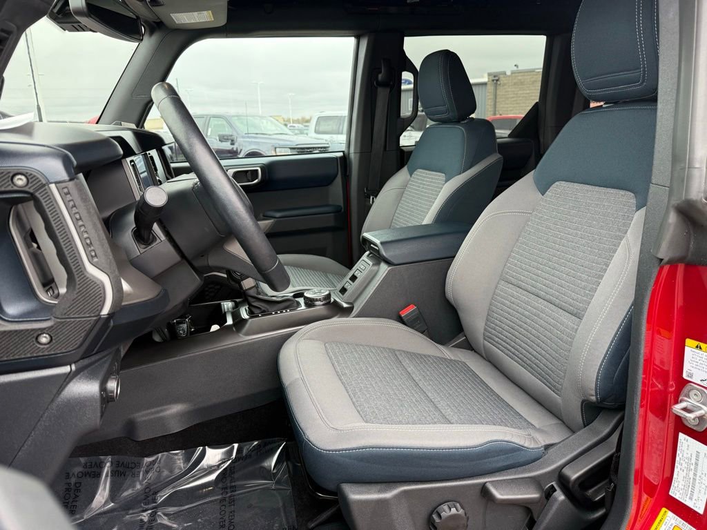 Used 2021 Ford Bronco Outer Banks image 8