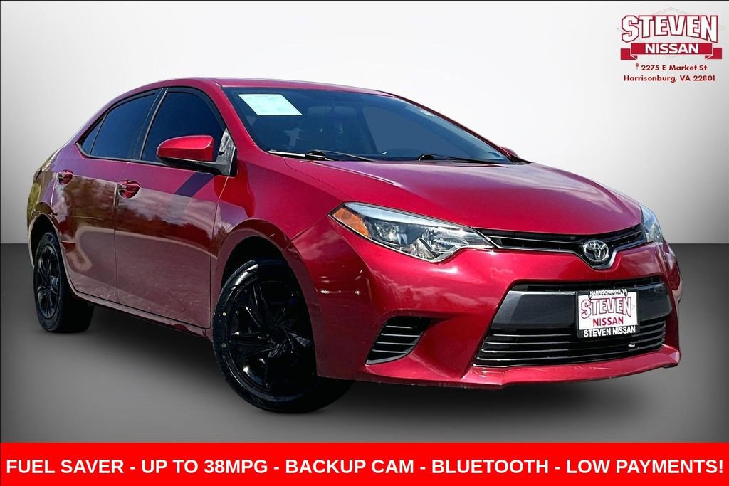 Used 2015 Toyota Corolla LE image 1